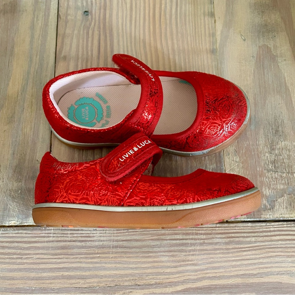 Livie & Luca Red Sparkle Mary Jane Shoes✨ - Picture 3 of 10
